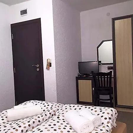 семеен гингеръ Hotel Pamporovo