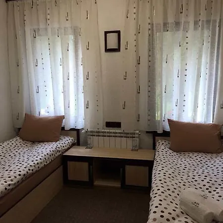 семеен гингеръ 酒店 潘波洛沃